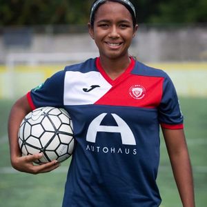 Lynette Ureña.jpg