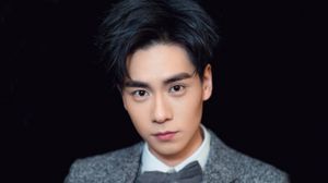 Hu Yi Tian.jpg