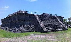 Templo de Quetzalcoatl.JPG