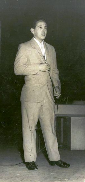 Archivo:Eliecer García en su juventud.JPG