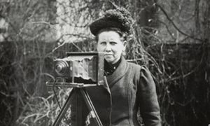 Christina Broom.jpeg