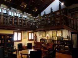 Museo Frederic Marès .jpg