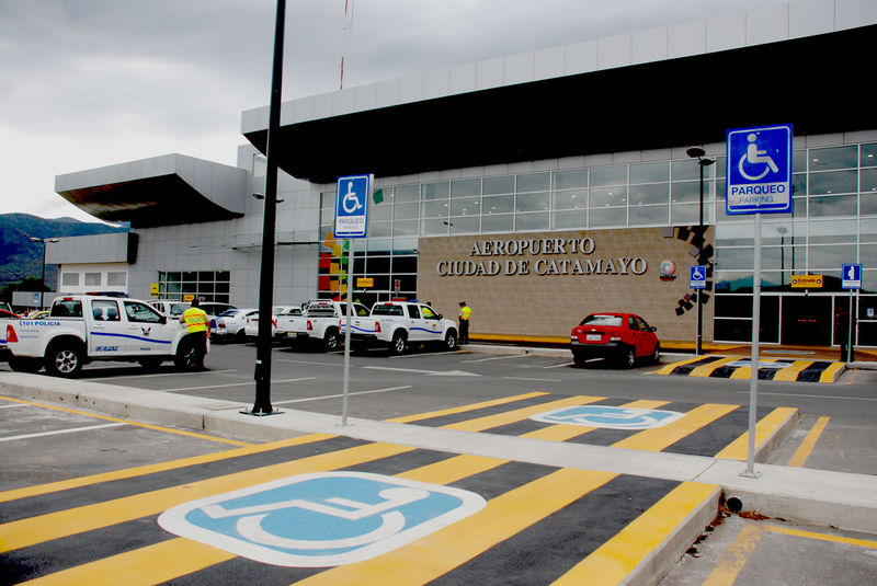 Archivo:Aeropuerto Ciudad de Catamayo.jpg