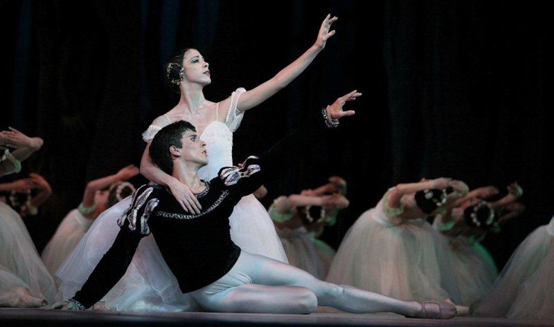 Archivo:GISELLE-Anette-Delgado-y-Dani-Hernández-003-foto-Nancy-Reyes1.jpg