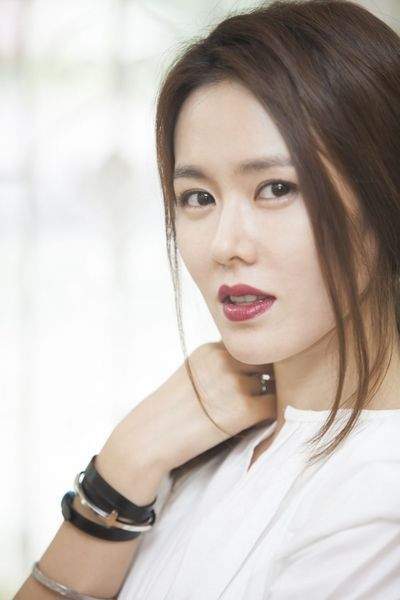 Archivo:Son Ye Jin42.jpg