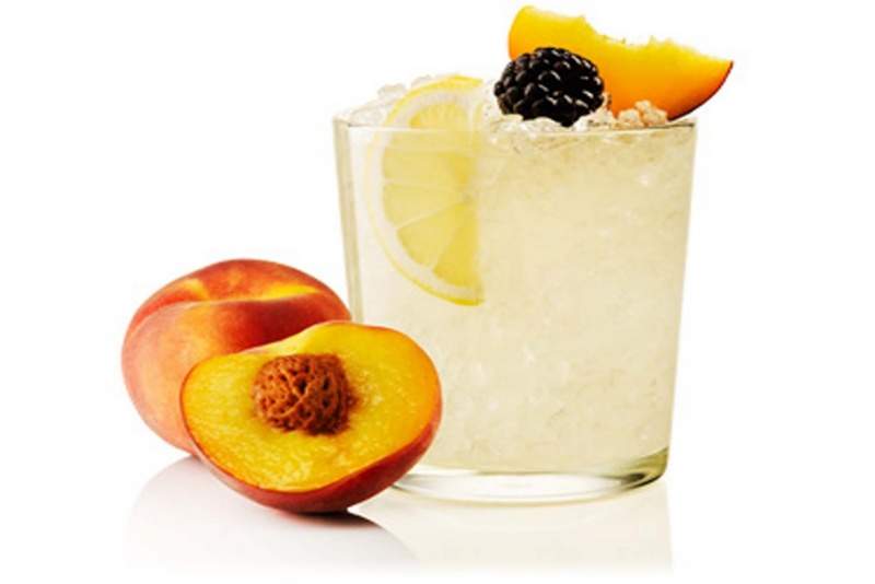 Archivo:Coctel Bramble.jpg