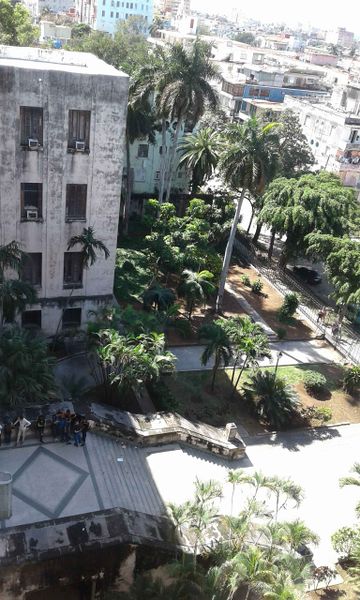 Archivo:UniversidadHabana111.jpeg