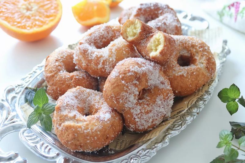 Archivo:Rosquillas-de-naranja-cerca.jpg