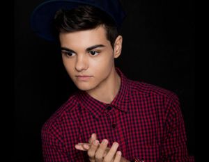 Abraham Mateo011.jpeg