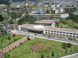 Universidad Central del Ecuador.jpg