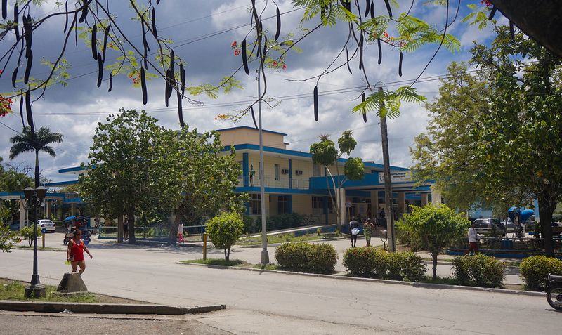 Archivo:Hospital Infantil 001.jpg