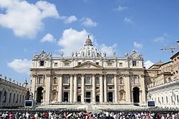 Saint Peter's Basilica 2014.jpg