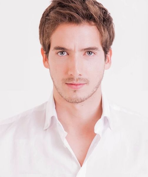 Archivo:Carlos Torres1.jpg