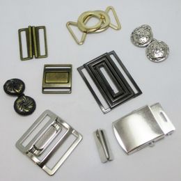 Broches-metal.jpg
