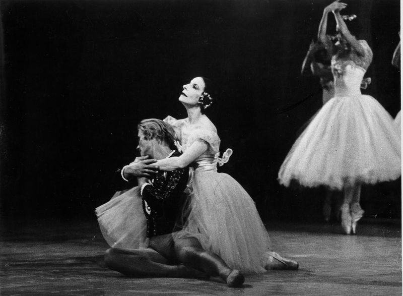 Archivo:Alicia alonso giselle.jpeg