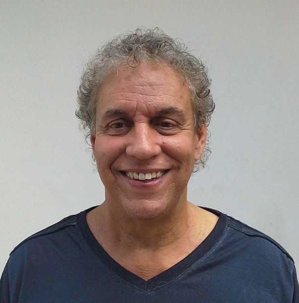 Archivo:Luis Barrera.jpg