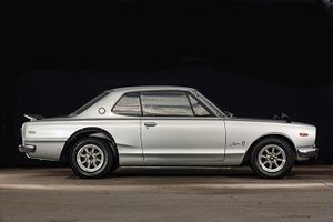 Nissan-Skyline-HT-2000GT-R-1972-06-650x433.jpg