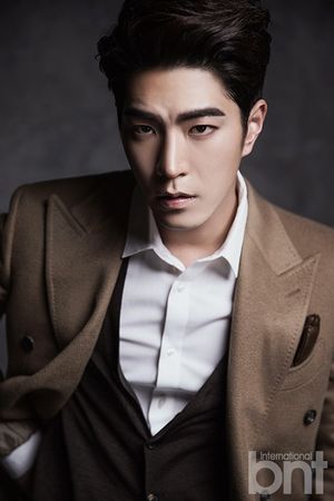 Hong-jong-hyun-2.jpg