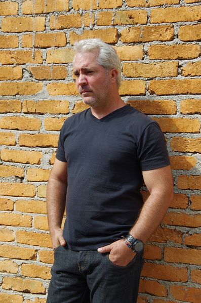 Archivo:Joc artista plástico.jpeg