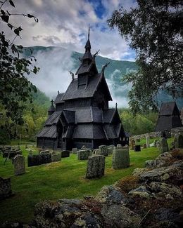 Iglesia en noruega.jpg