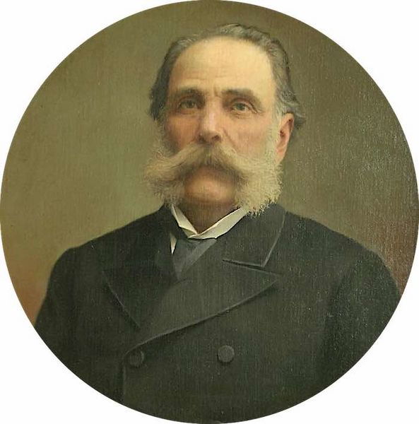 Archivo:Felipeantoniojose.jpg