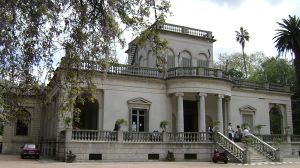Museo-blanes-fachada.jpg