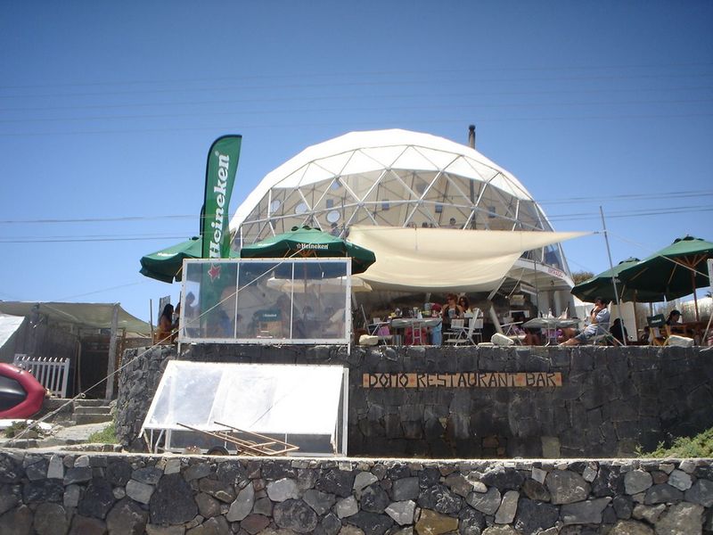 Archivo:El Domo, Bahía Inglesa.jpg