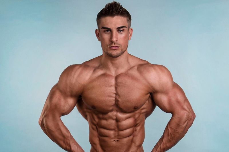 Archivo:Ryan Terry- Inglaterra actualizada.jpg