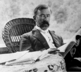 Charlescourtneysufoto.jpg