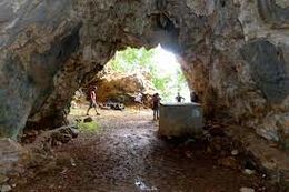 Cueva de la vaca.jpg