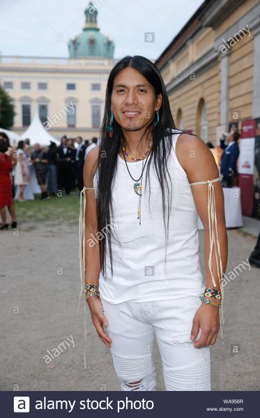 Archivo:LeoR4.jpg