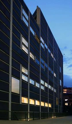 Moneo.AuditorioBarcelona.2.jpg
