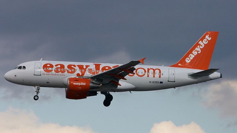 Archivo:Easyjet avion.jpg