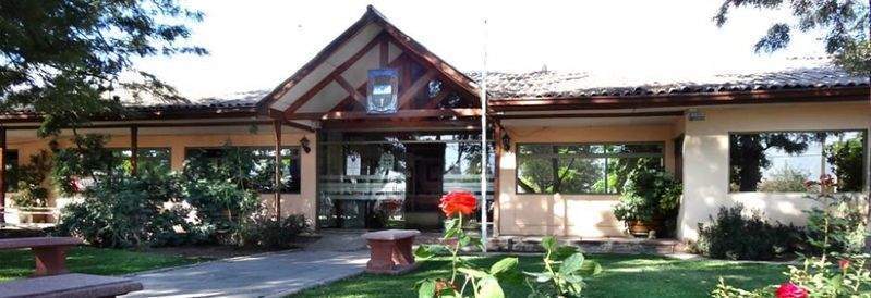 Archivo:Ilustre Municipalidad de Rinconada.jpg