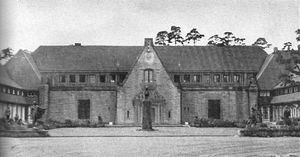 Carinhall.jpg