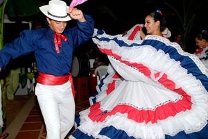 421-trajes-tipicos-costa-rica.jpg