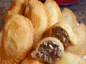 Empanadas de mandioca.jpg