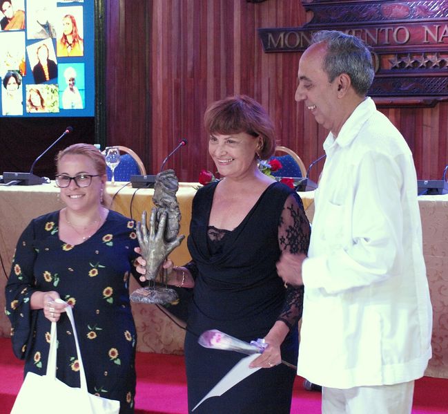 Archivo:Actriz Mirtha Ibarra.JPG