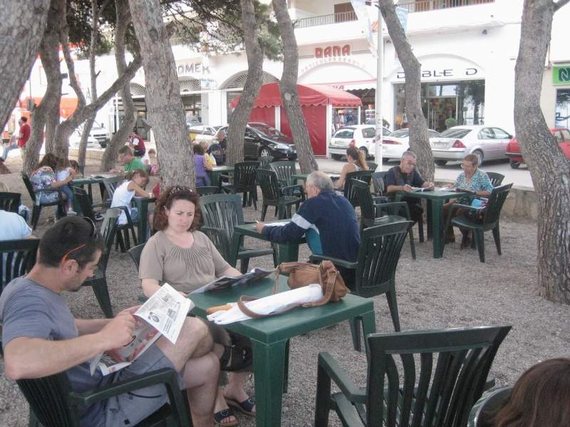 Archivo:Biblioterraza Alcossebre 1.jpg