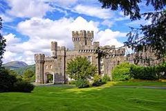 Wray Castle.jpg