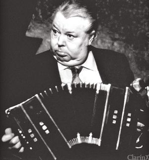 ANIBAL TROILO PICHUCO.jpg