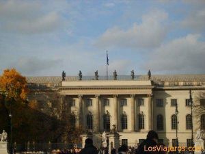 Universidad de berlín.jpg