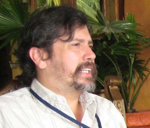 Armando Casas.jpg