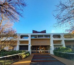 FACHADA Biblioteca Municipal de Concepción.jpeg