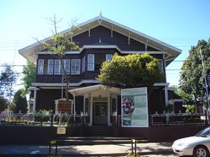 Museo lota.jpg