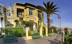Casa-mirador-de-lukas-hostales-de-chile.jpg